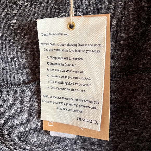 Cardigan - Picture 9 of 11